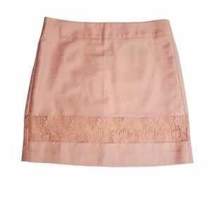 𝅺NWT LOFT Mini Skirt